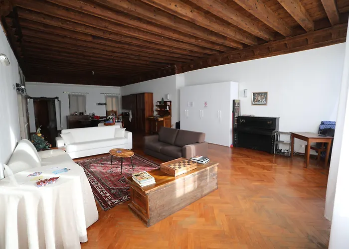 Dorso Duro Daire Venedik