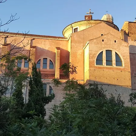 Dorso Duro شقة البندقية