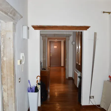 Dorso Duro Apartmán *